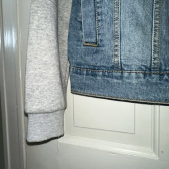 Distressed Vintage Jean Jacket Hoodie Combo - Picture 9 of 13